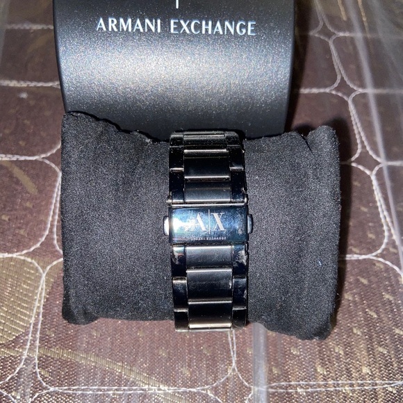 Armani exchange watch - Picture 2 of 3